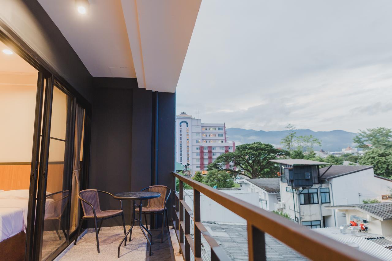 No.9 Hostel&Cafe Chiang Mai Buitenkant foto
